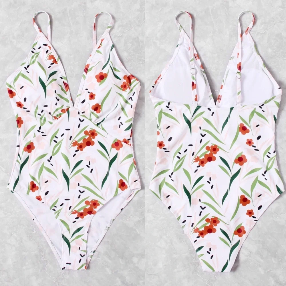 🆕White floral deep V One piece swim suit